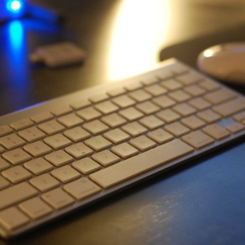 Mini Teclado e Mouse para TV - NFe 35973 Cabral