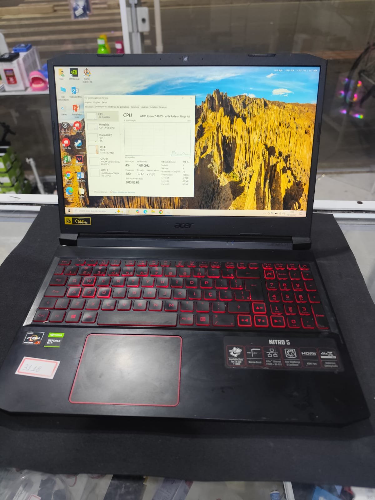 Notebook Acer Nitro Usado Ryzen 7, 16GB RAM, SSD 256GB, Placa de Vídeo 1650